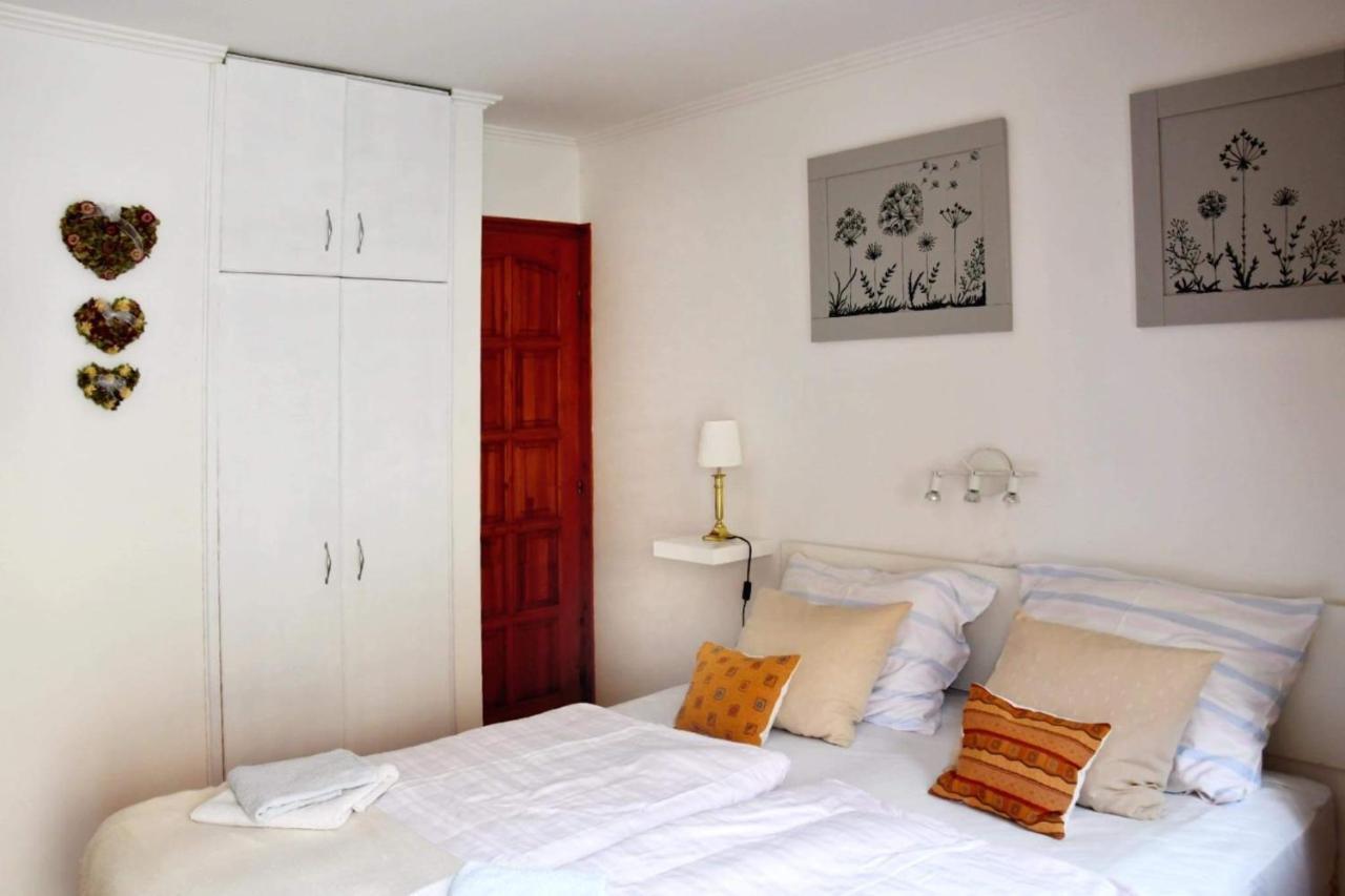 Szentesi Panzio Bed and Breakfast Fertőrákos Buitenkant foto