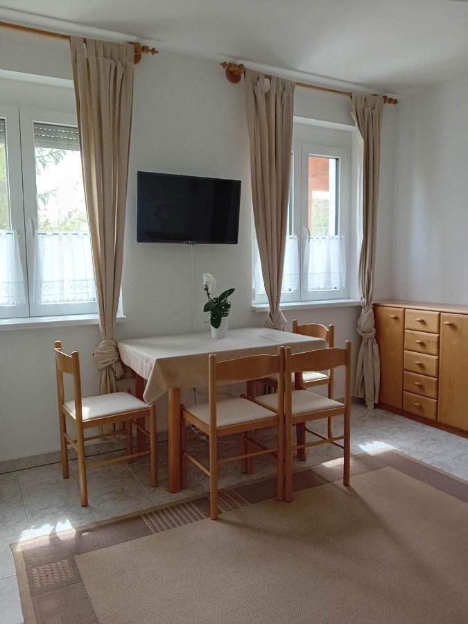 Szentesi Panzio Bed and Breakfast Fertőrákos Buitenkant foto
